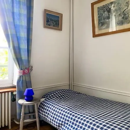 Holiday home Refuge Raffine - 2 Salons, Double Jacuzzi, Jardin Chatou
